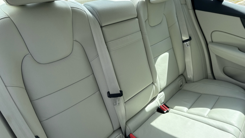 Volvo S60 2.0 B5P Inscription 4dr Auto Petrol Saloon